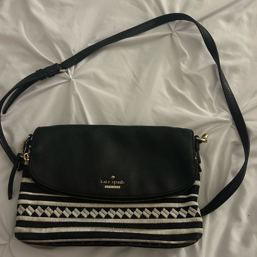 Kate Spade Black and Cream Patterned Crossbody Bag